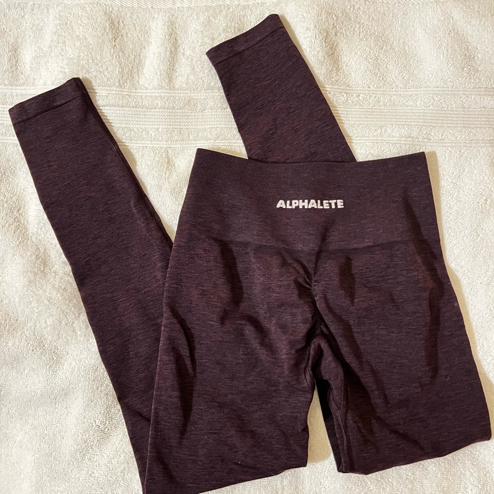 SOLD Twilight alphalete leggings